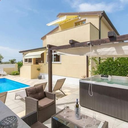 Gimy Villa&App 1 Porec Gedići Exterior foto