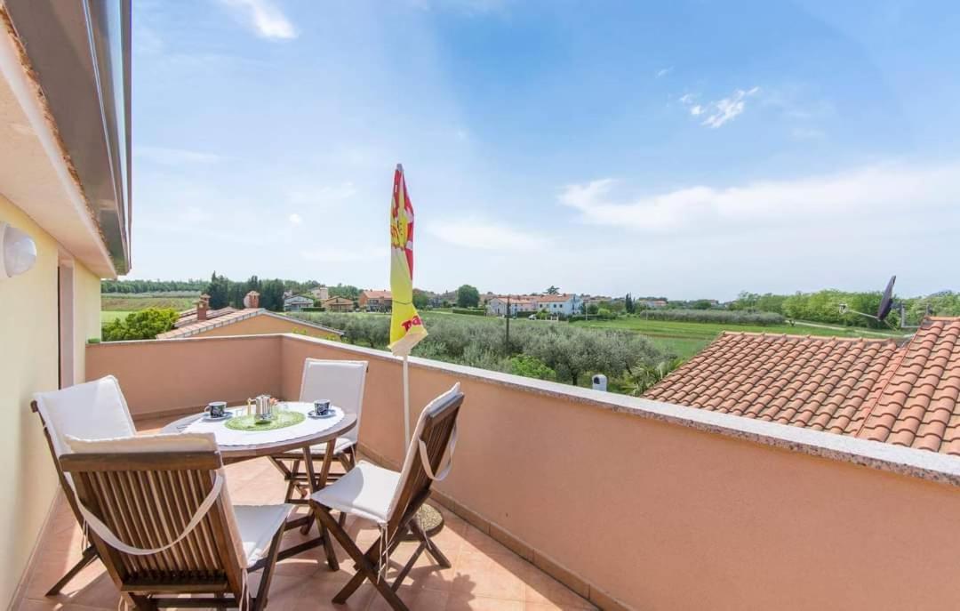 Gimy Villa&App 1 Porec Gedići Exterior foto