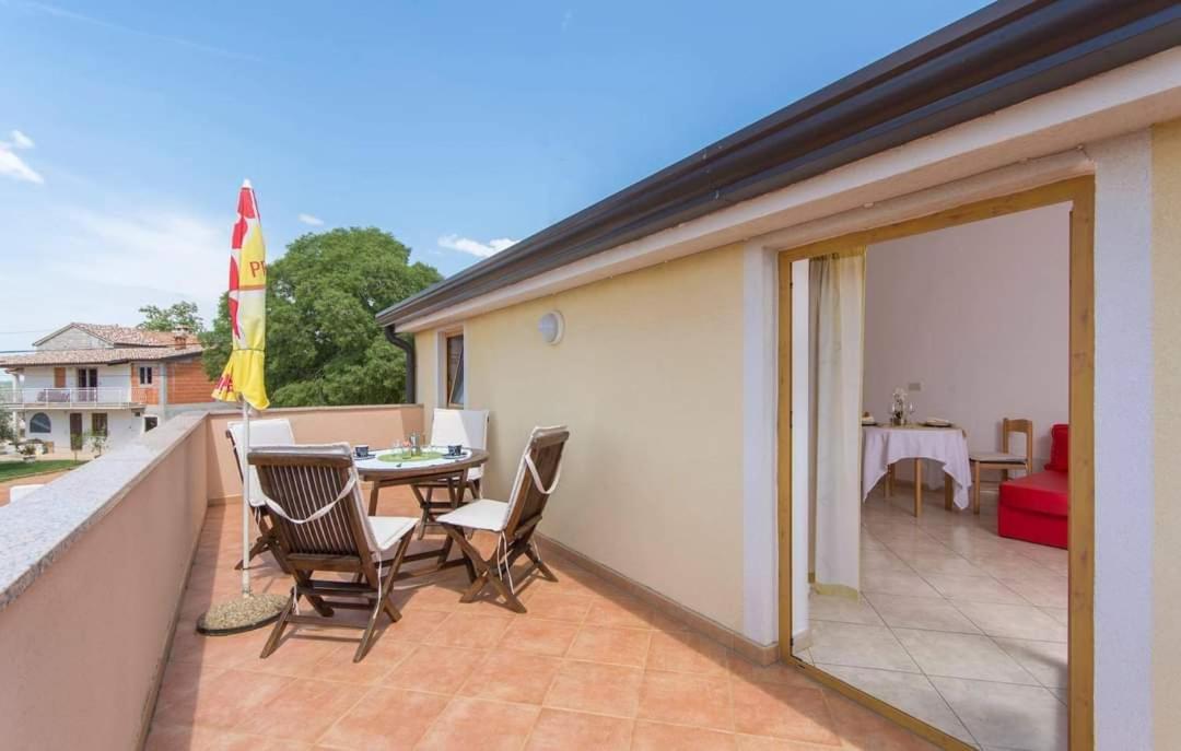 Gimy Villa&App 1 Porec Gedići Exterior foto